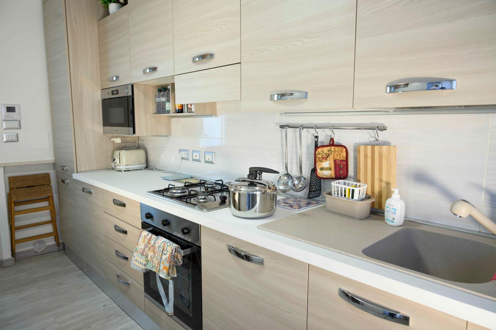Intero Appartamento Con Giardino E Colazione Dario Parma Exteriör bild