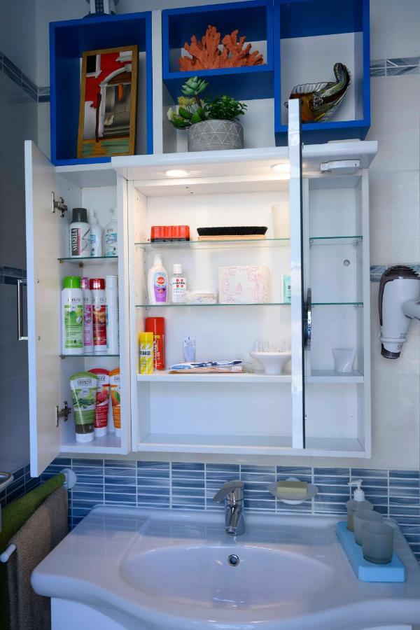 Intero Appartamento Con Giardino E Colazione Dario Parma Exteriör bild